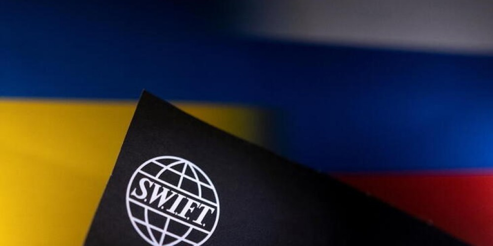 Заявление западных союзников о новых санкциях против России: меры против ЦБР и отключение ряда банков от SWIFT